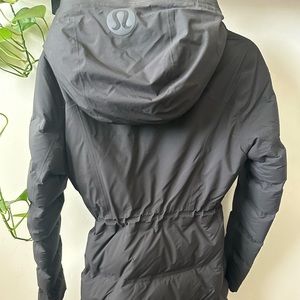 Black lululemon Sleet street parka 6